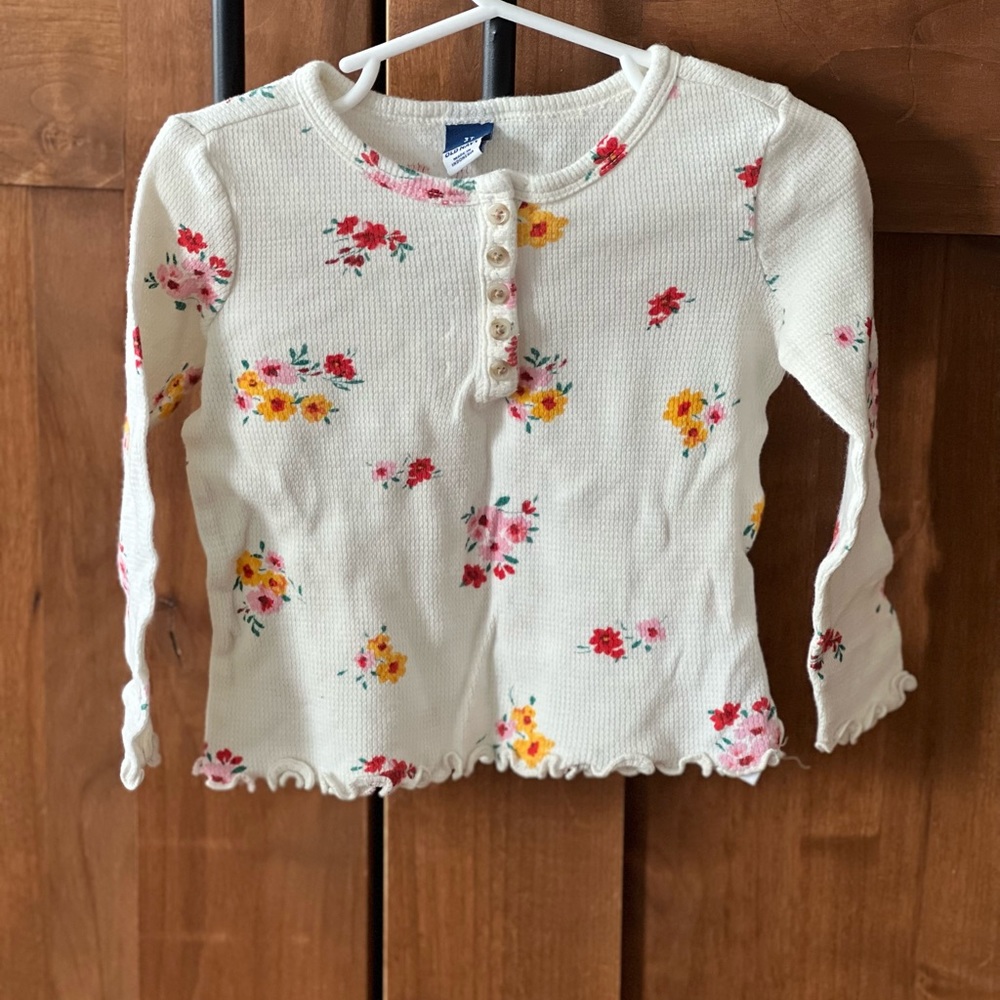 Old Navy long sleeve